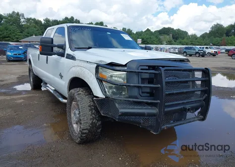 2013 Ford F-250 Xl z USA, uszkodzony, nr VIN 1FT7W2BT1DEB76614